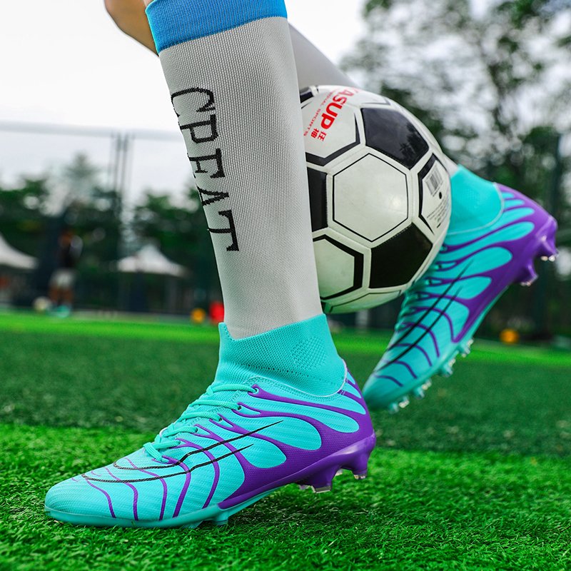 High Quality Outdoor Shoes Breathable and Comfortable Soccer Shoes Football Women Men Football Boots