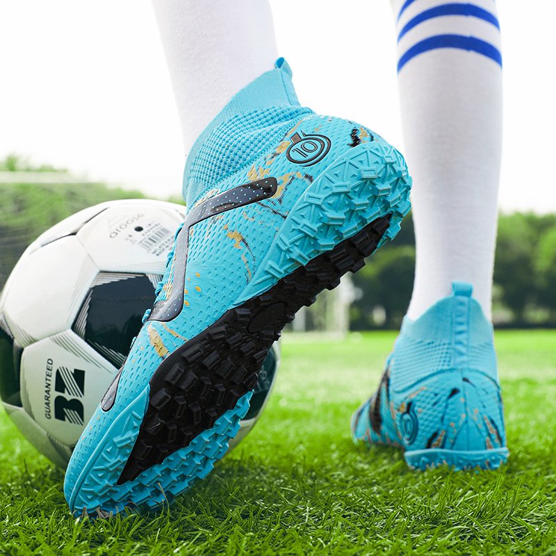 High Quality Breathable Training Shoe Men's Outdoor Sports Slip-On Soccer Boots Spike Football Shoes