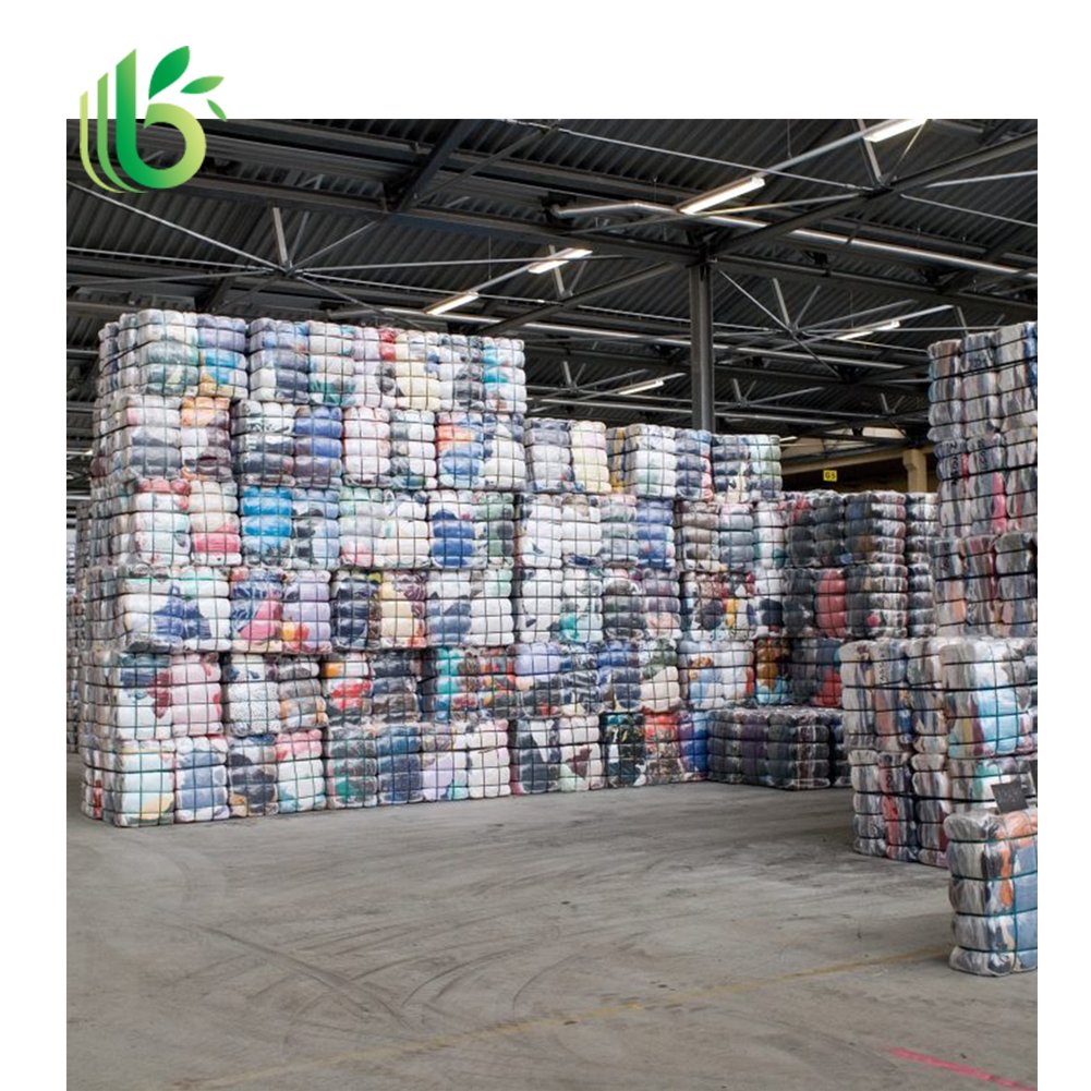 Men Soccer Shoes Good Quality Low Price Bulk Wholesale 90% Clean New, Hot Sell Second Hand Bales