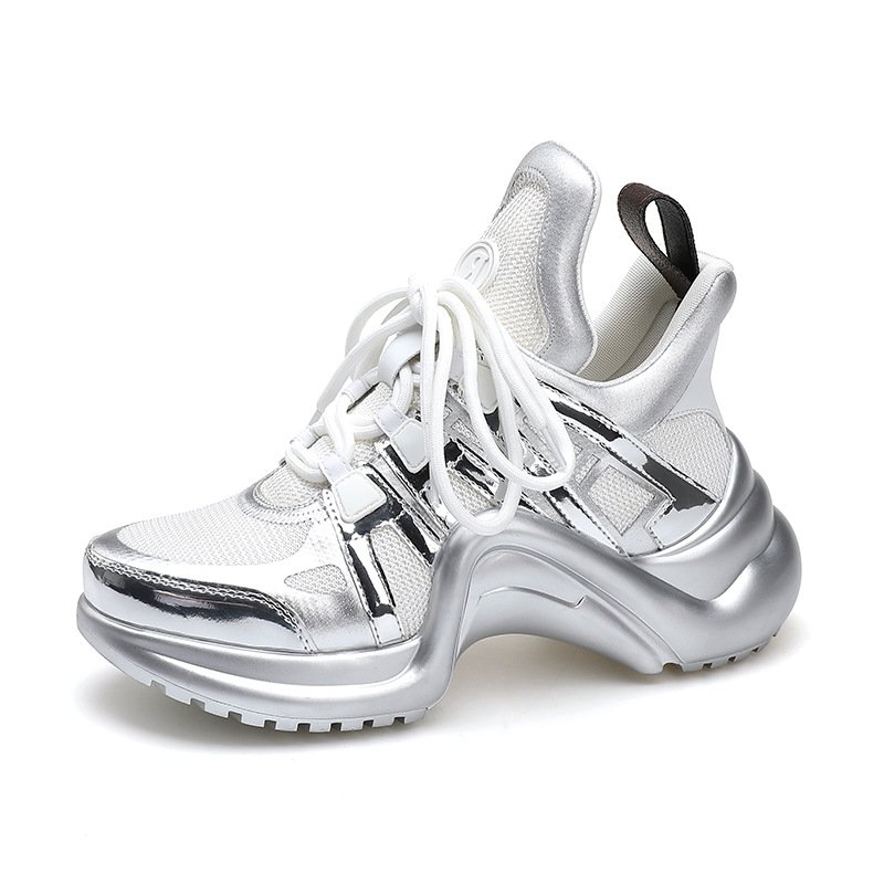 New high quality outside to wear high heels daddy shoes super fire increase leisure running shoes thick sole sports shoes women