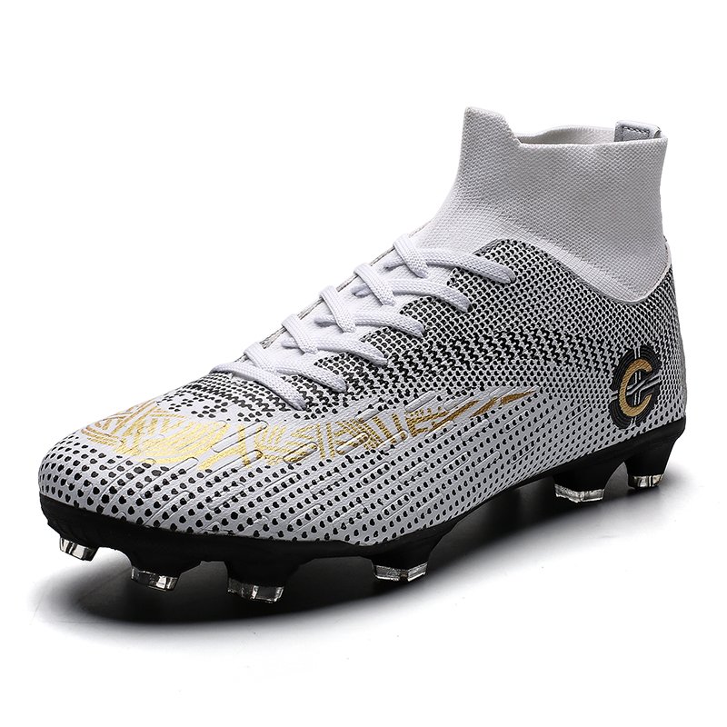 China 2020 High Quality soccer boots football shoes cr7 football shoes football shoes men soccer boots