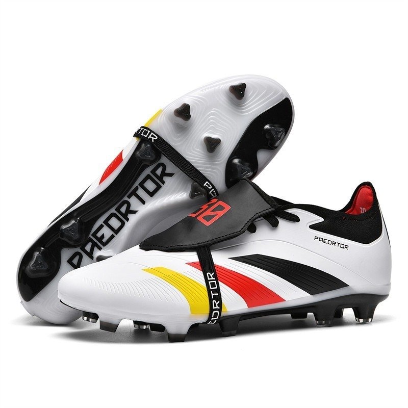 New Arrival Original Indoor Outdoor Cr7 Turf Custom Logo Soccer Cleats Socks Boots Sport Football Soccer Shoes For Men