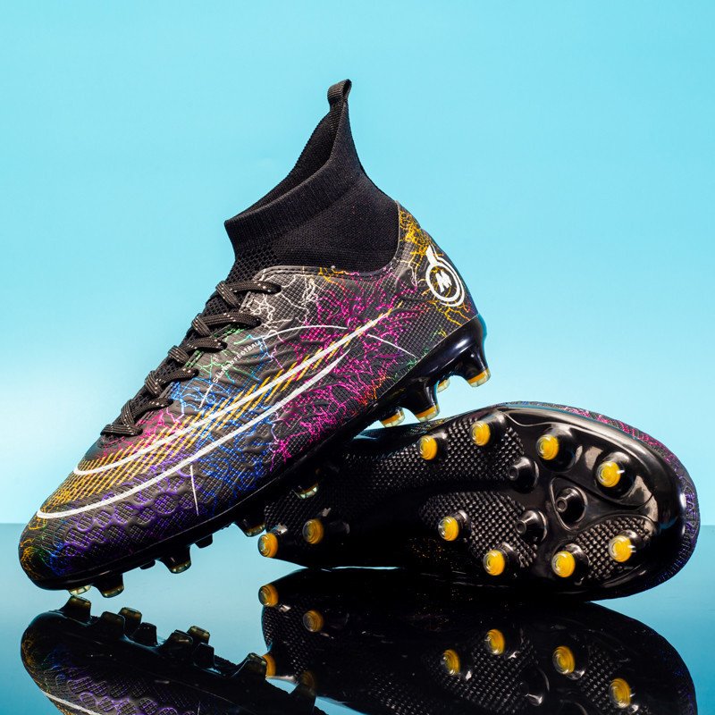 Factory Direct Wholesale Men Outdoor Sport Football Shoes Black Kids Soccer Shoes Low Price Football Shoes Custom