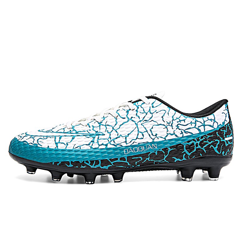 2024 New style Field Competition Training Non-slip Affordable Soccer shoes Classic Cleats Football Shoes