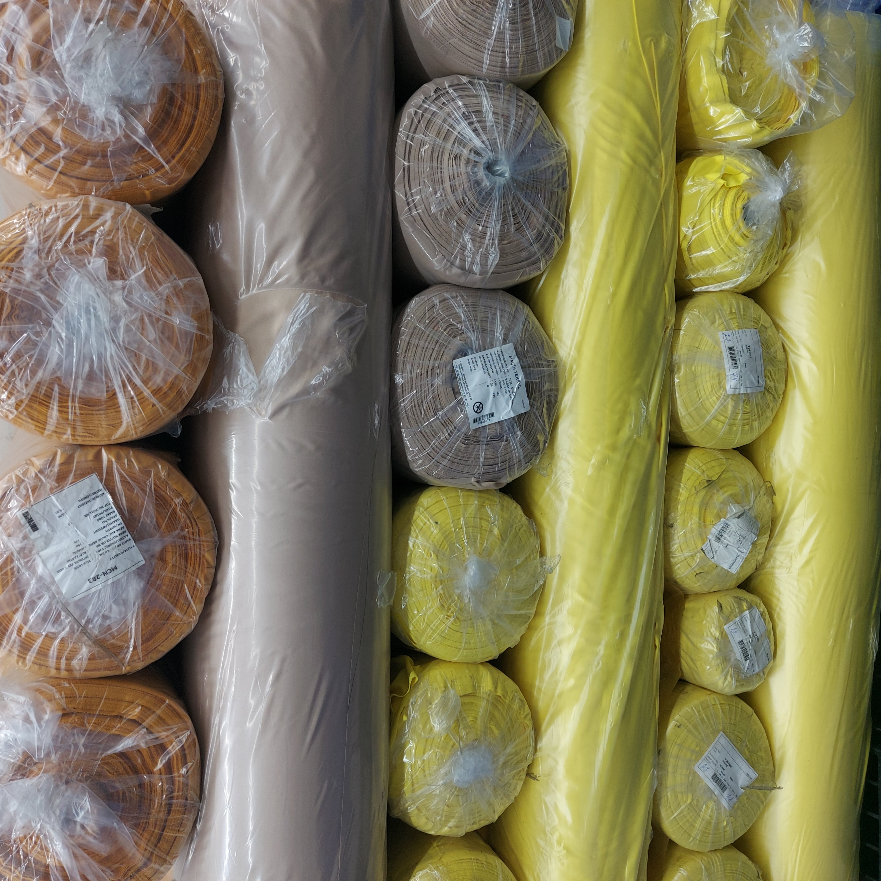 Stretched Fabric Polyester %100 Yellow Colors BirdEye Quick Drying Clothing Sports Wear Eyelet Knitted Soccer Uniform Quality