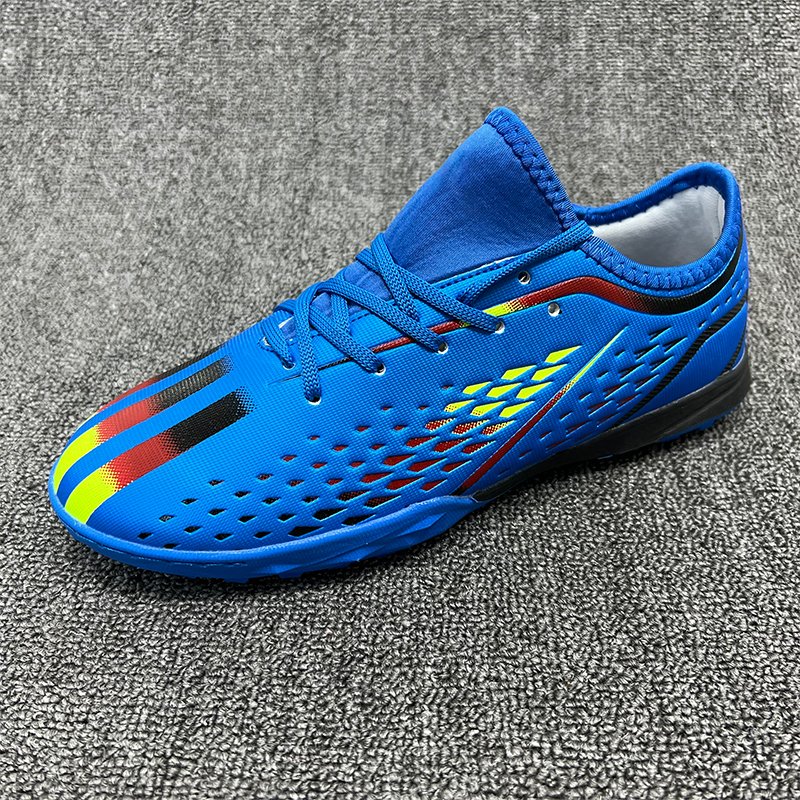 New Fashion Indoor Soccer Shoes Futsal Shoes Factory Customize Indoor Football Shoes