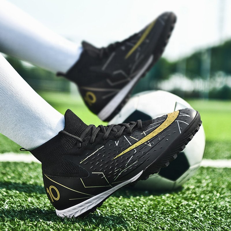 New men Soccer Shoes children outdoor Football shoes men's soccer boots Wholesale Hot sale