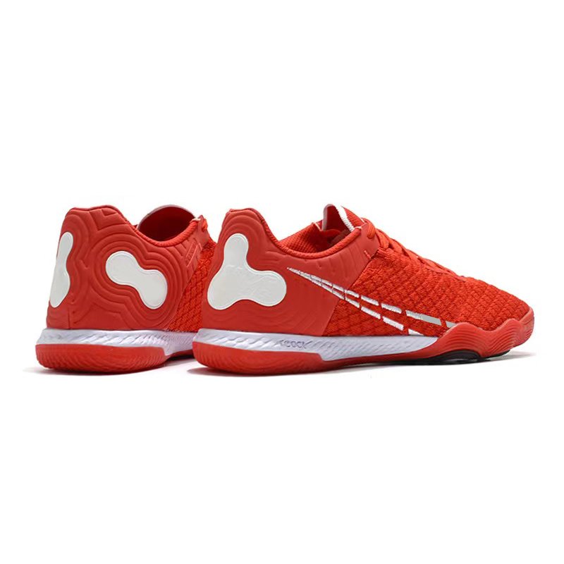 Professional Produce Men Breathable Soccer Boots Wholesale High Quality Comfortable Women Football Shoe