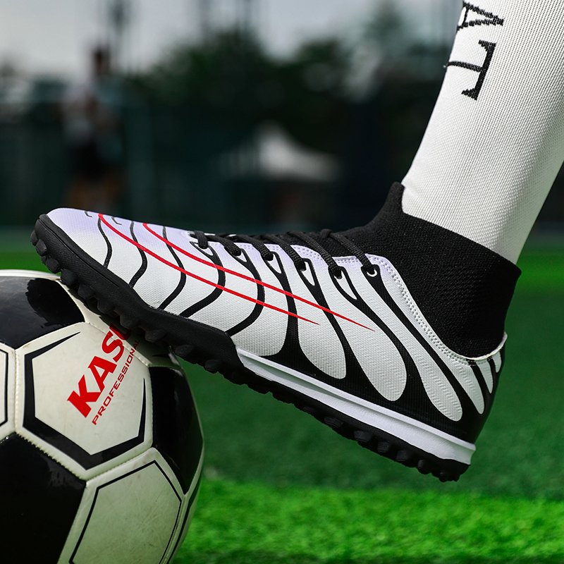 Turf Indoor Training Football Boots Men Soccer Shoes Speedskin Upper Cleats High Ankle Soccer Sneakers Chaussure De Foot
