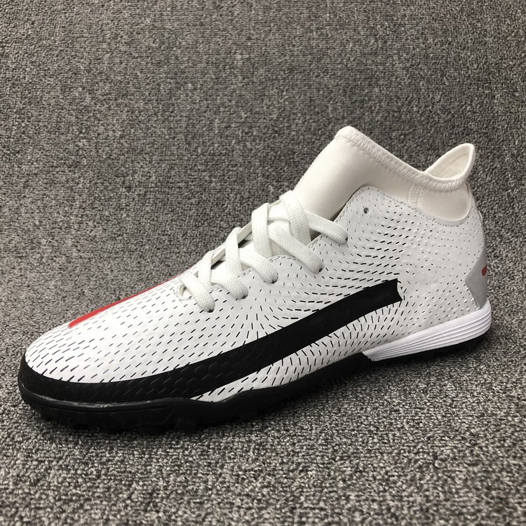 Mammon Wholesale Rubber Soles Soccer Shoes Predator Football Shoes Original Boots Men