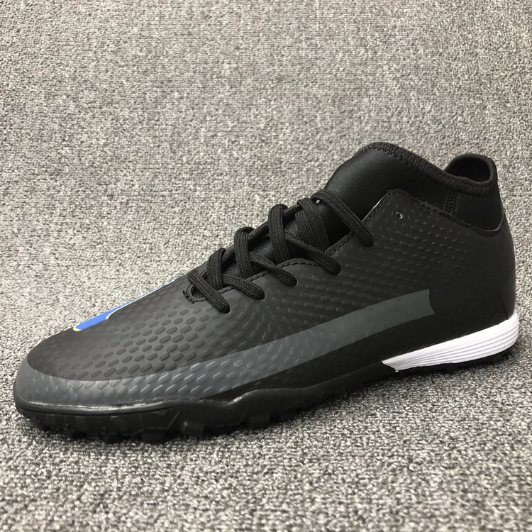 Mammon Wholesale Rubber Soles Soccer Shoes Predator Football Shoes Original Boots Men