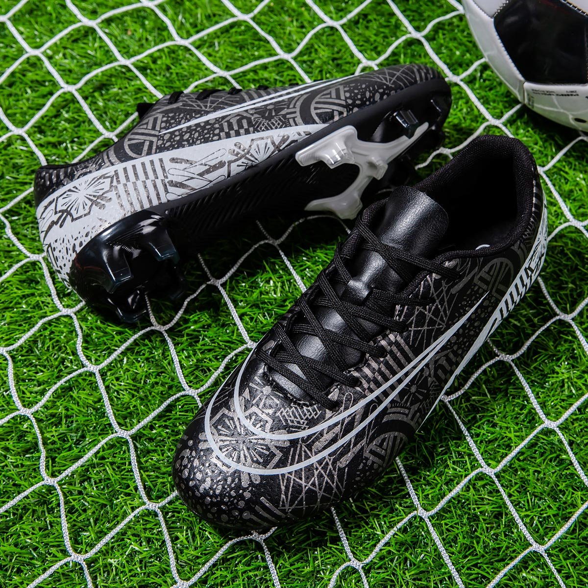 Professional Men's High Top Football Boots Anti-Skid Soccer Cleats for Autumn Rainy Day Training Outdoor New