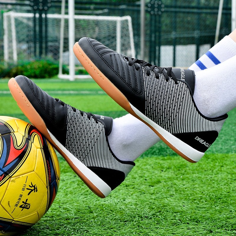 Men Turf Indoor Soccer Shoes Cleats Original Superfly Futsal Football Boots Sneakers Men Chaussure De Foot