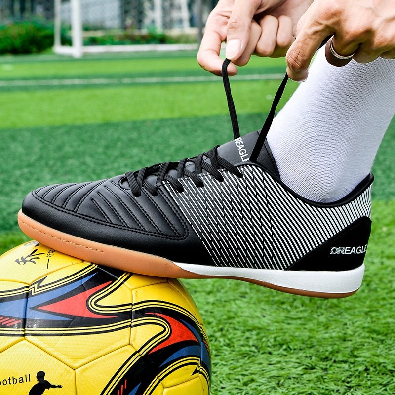 Men Turf Indoor Soccer Shoes Cleats Original Superfly Futsal Football Boots Sneakers Men Chaussure De Foot