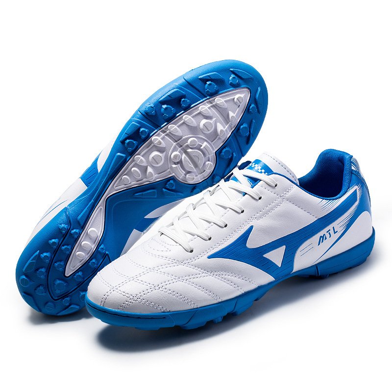 Low-Top Football Turf Soccer Shoes FG/TF Boys Girls Soccer Cleats Shoes Professional Football Sneakers