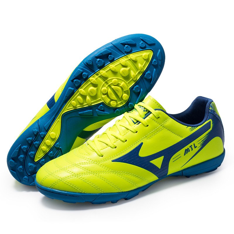 Low-Top Football Turf Soccer Shoes FG/TF Boys Girls Soccer Cleats Shoes Professional Football Sneakers