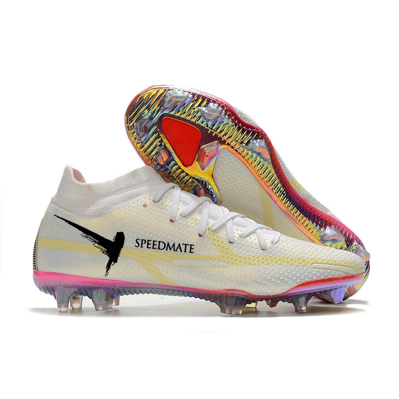 In Stock Men Football Shoes Winter Original Professional Soccer Shoes Popular Design Football Soccer Boots