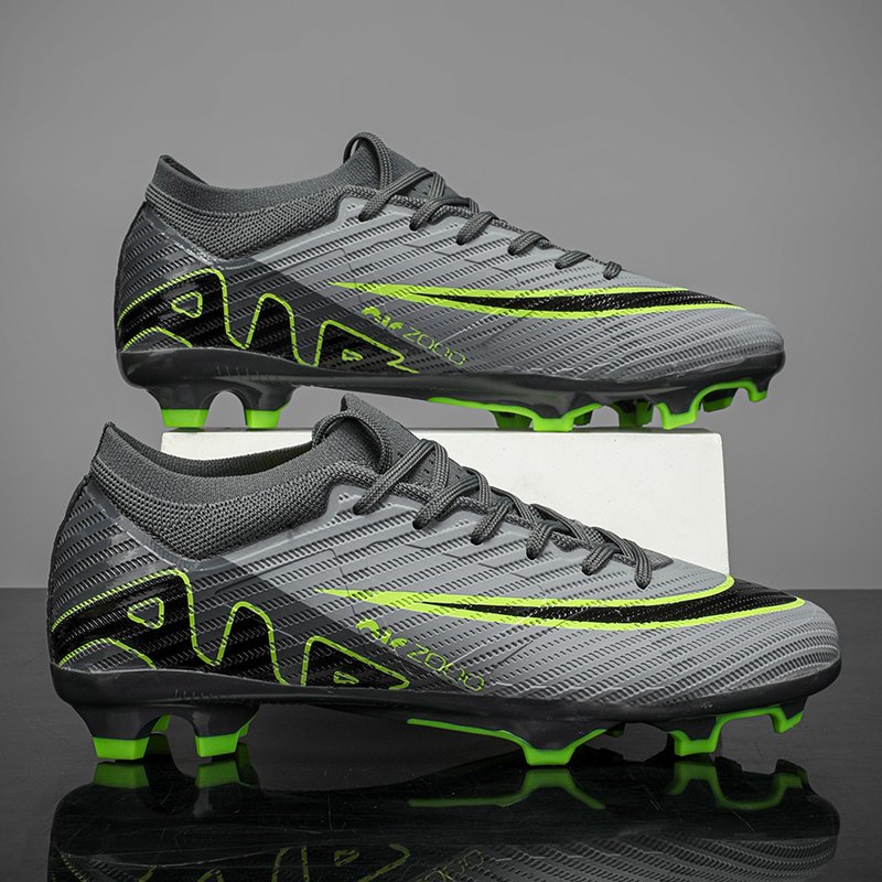 Professional Cheap Original Plated Cleat Training Sport Turf Soft Light Athletic Man Women Soccer Cleat Shoes Football Boots