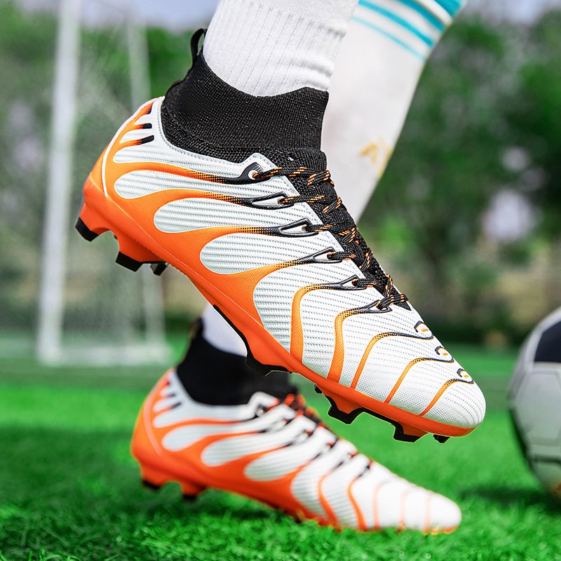 2024 Custom Design Made High Quality Fg Soccer Shoes Mens Oem Professional Football Boots