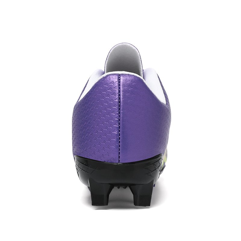 Factory customized OEM professional indoor and outdoor wholesale price men's and women's football shoes