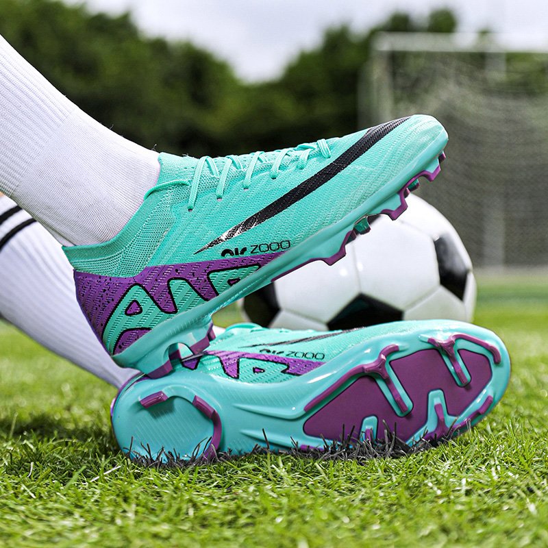 High Quality Professional Soccer Cleats for Kids Custom Logo Outdoor Men's Sport Shoes Football Shoes Rubber Insole
