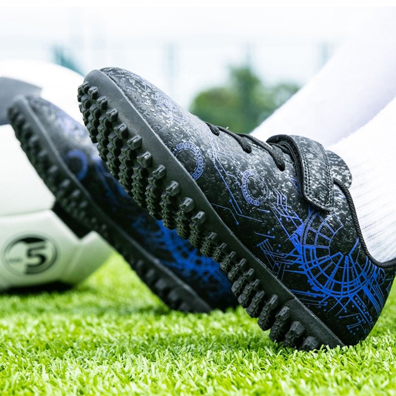2024 new high quality children's soccer boots training outdoor soccer boots professional match soccer shoes