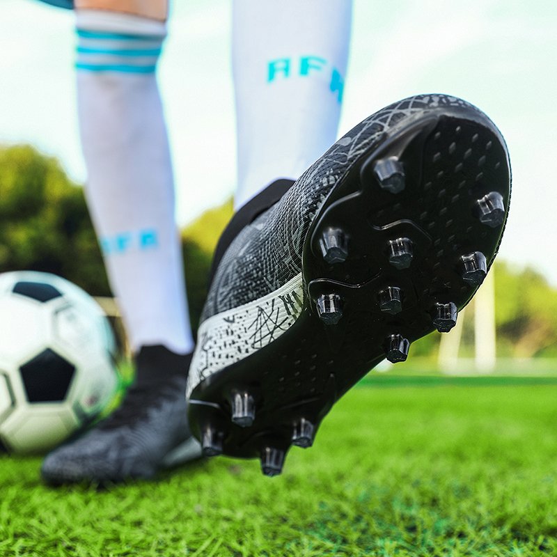 Best Selling High Quality Professional Football Boots Original Waterproof Soccer Shoes Sport Football Boots Shoes