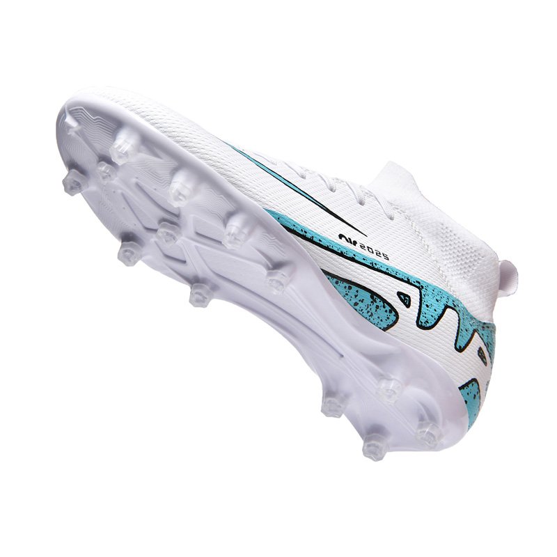 High Ankle Professional Long nail anti slip and wear-resistant Training Football Sneakers Soccer Boots for Men