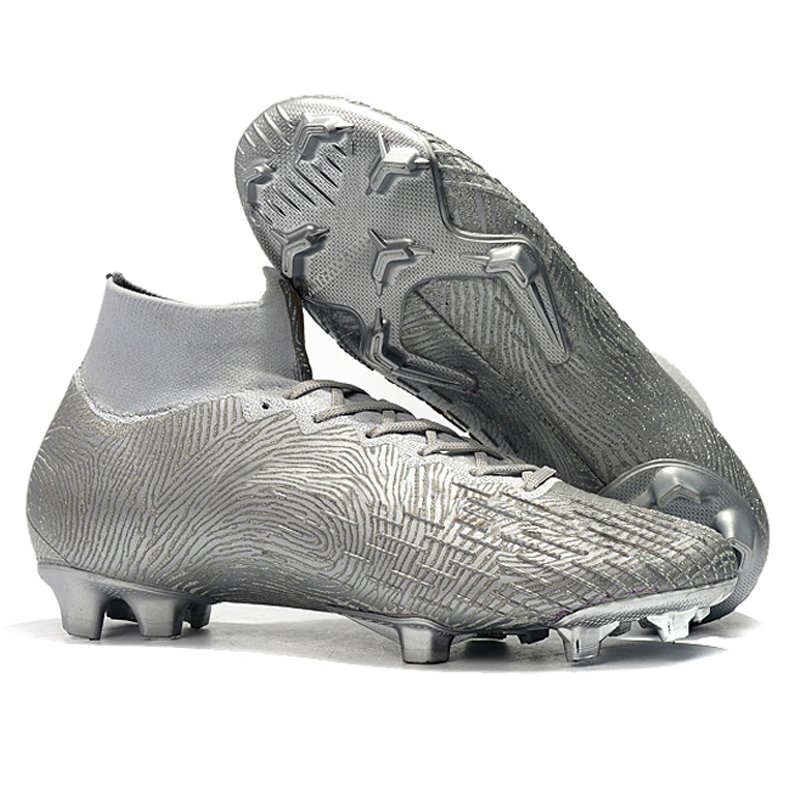 Famous football player's soccer shoes wholesale in 1 piece with cheap price
