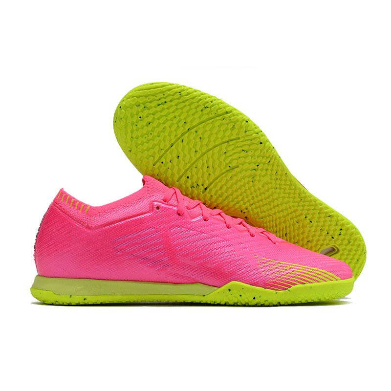 Best Selling Football Boots Original Full Knitted Waterproof Studded soccer Shoes Low Cut Sport TF Football Boots Shoes