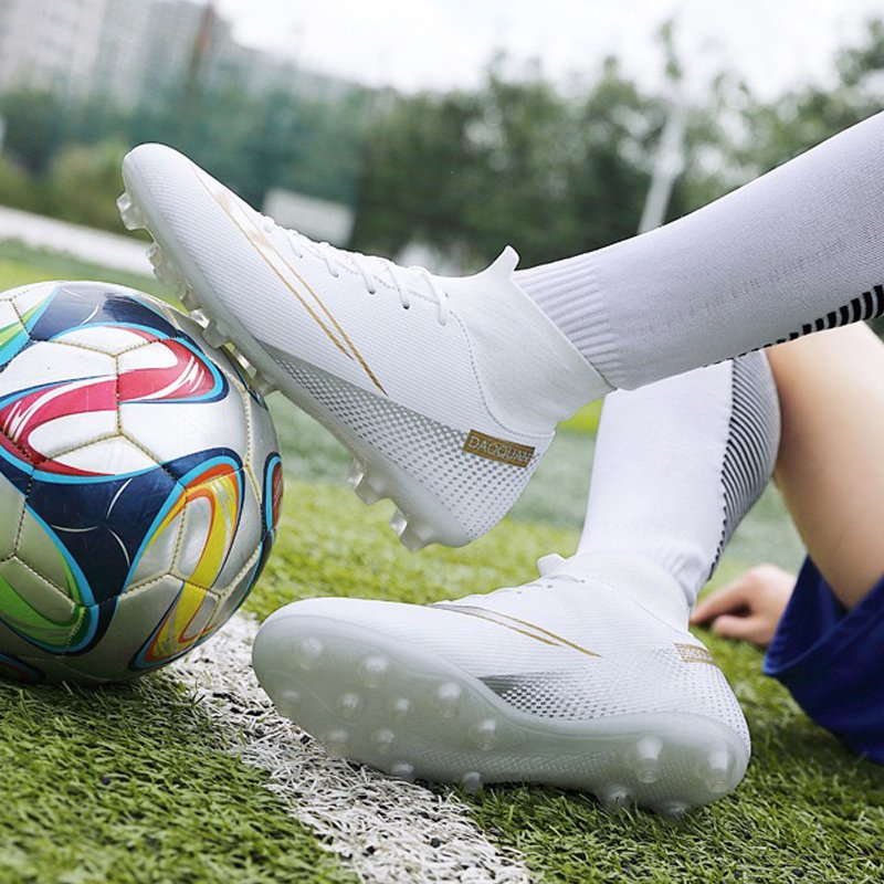 Factory Wholesale Soccer Cleat Shoes Fashion Oem Odm Man Women Training Sport Futebol Match Football Soft Light Fg/Tf Trainers
