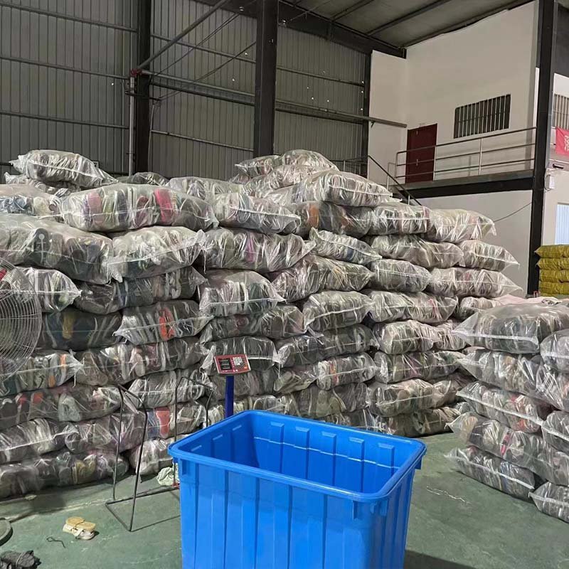 second hand used football soccer shoes boots bales used men shoes wholesale from china