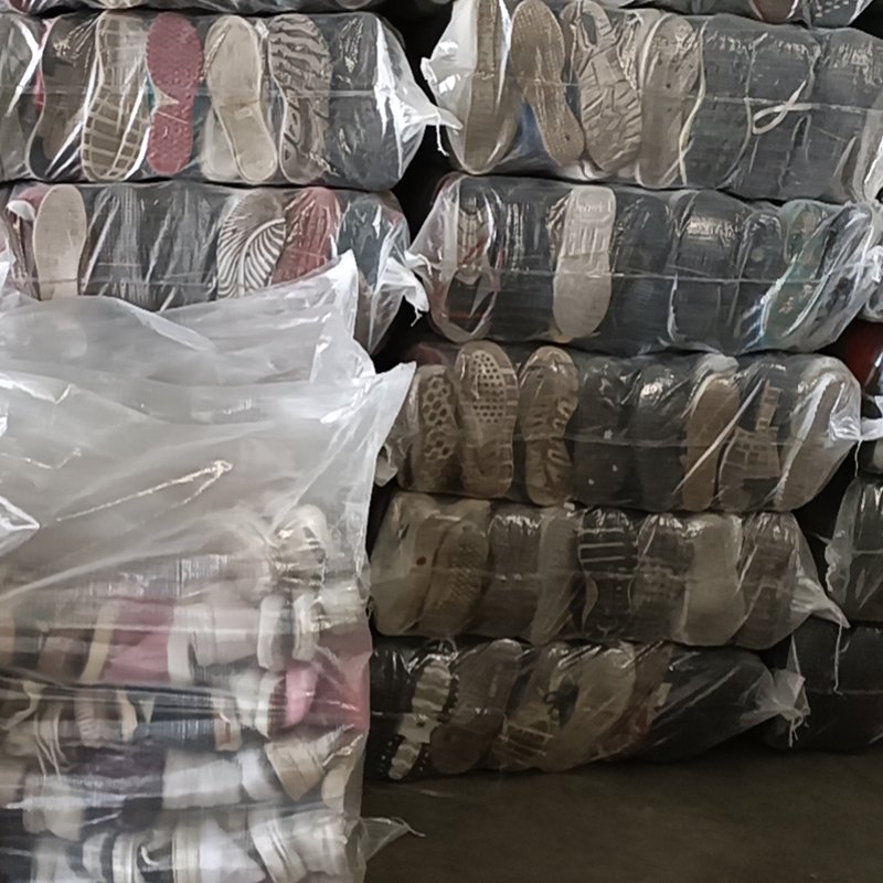 second hand used football soccer shoes boots bales used men shoes wholesale from china