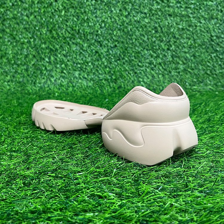 Factory Direct Wear-Resistant IP Soles Durable Lightweight Design Good Anti-Slip Performance Fashionable Choice Environmentally