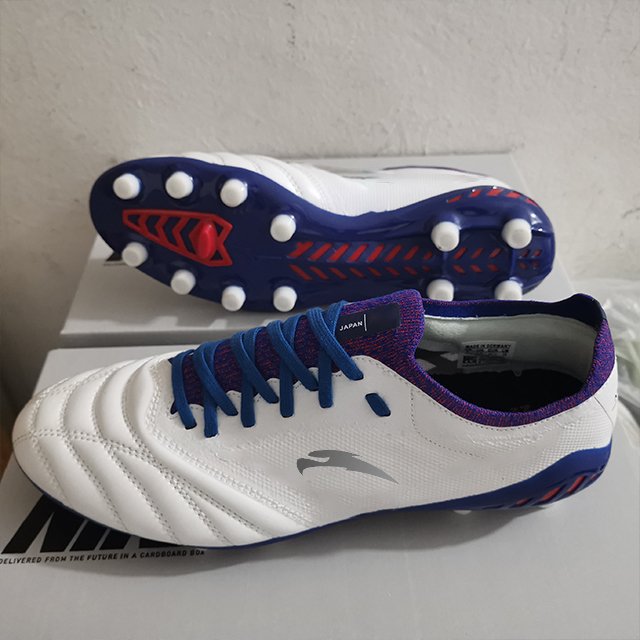 Spot Drop-Shopping Cheap Soccer Shoe Most Popular Design Breather Cleats Professional Shoes Football Soccer Boots For Men