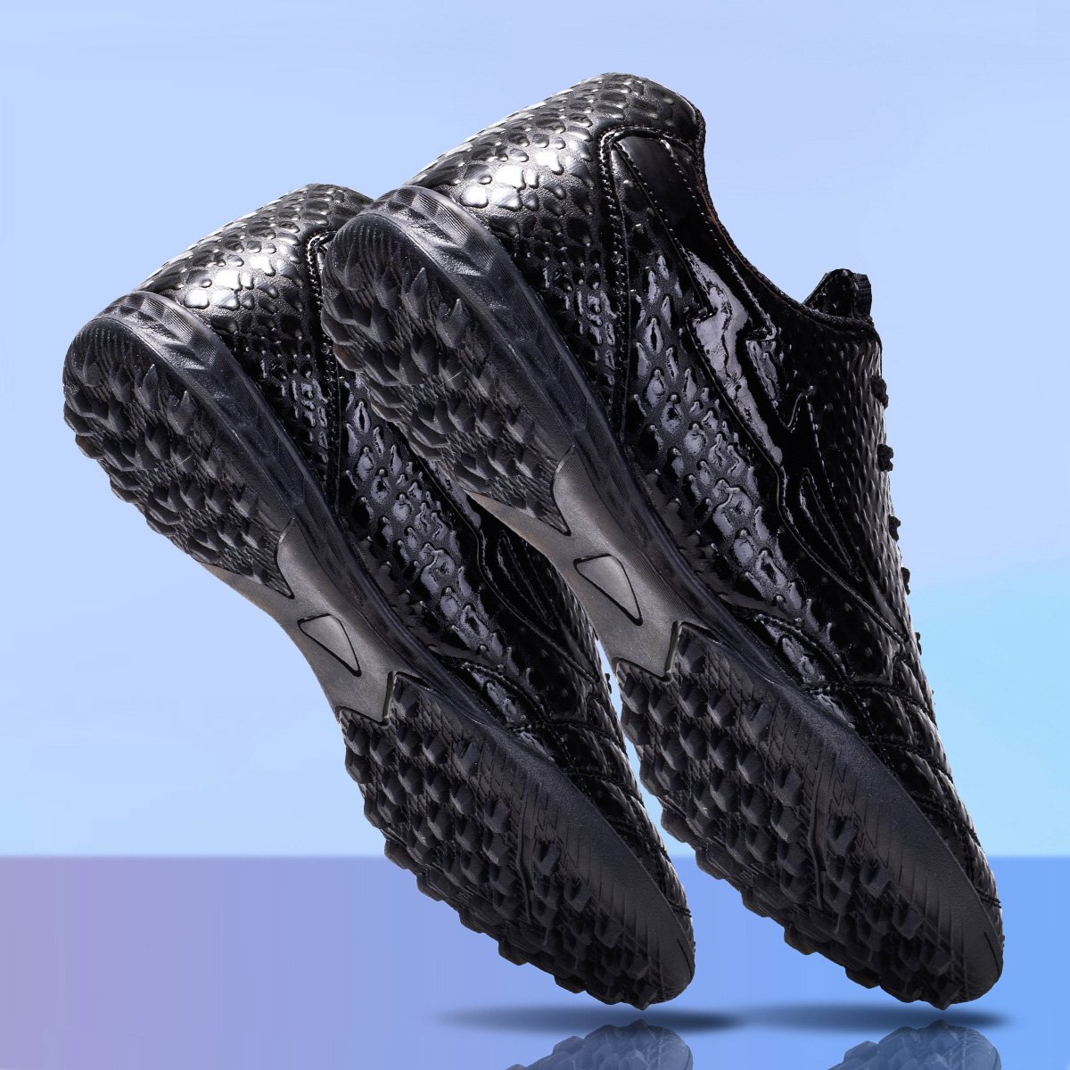 Men's High Quality Fashion Custom Football Boots with Low Ankle Design Original Brand for Winter Soccer Use