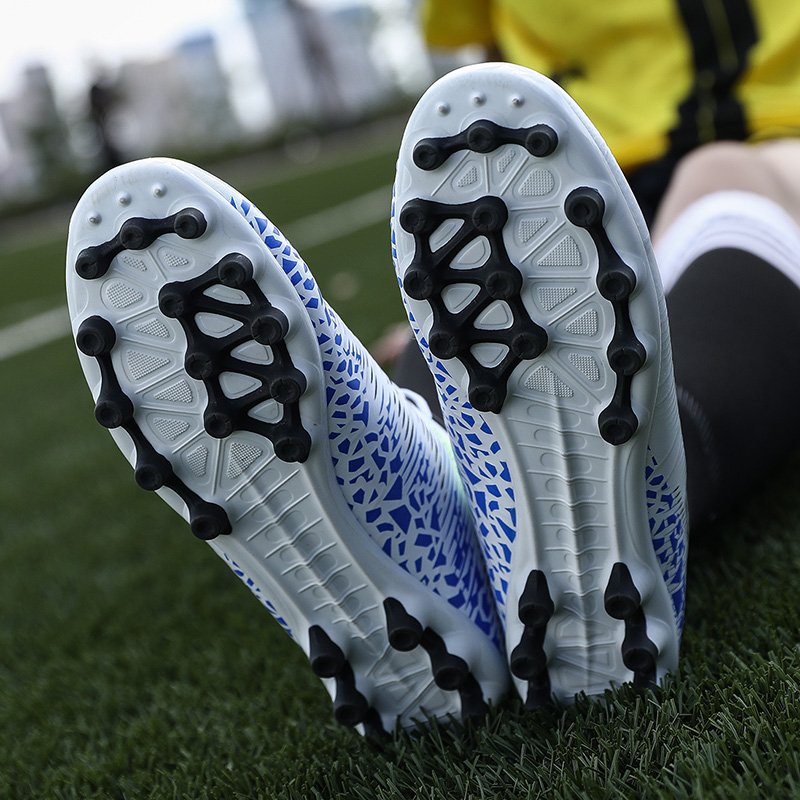 Soccer Shoes High-top Spikes Football Shoes for Professional Training Turf Indoor Ankle Boots Athletic football boots