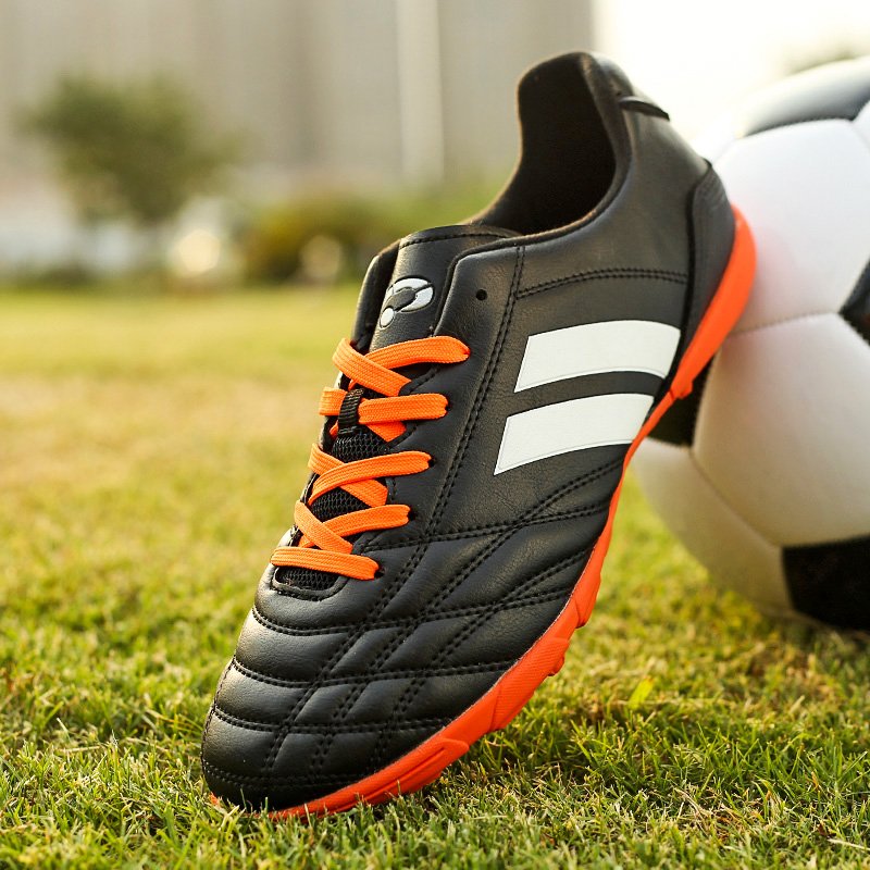 Men Women Boys TF Soccer Boots Indoor Futsal Cleats Sport Training Sneakers Football Shoes