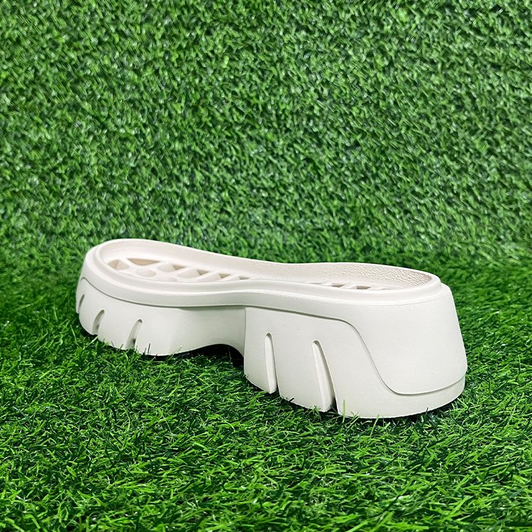 High Elasticity White IP Soles for Casual Sports Shoes Wear-Resistant Leather Phylon Material Smooth Surface for Easy Cleaning