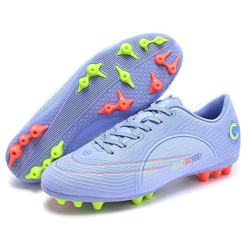 New Arrival Sports Casual Soccer Shoes Unisex Custom Outdoor Men Football Shoes