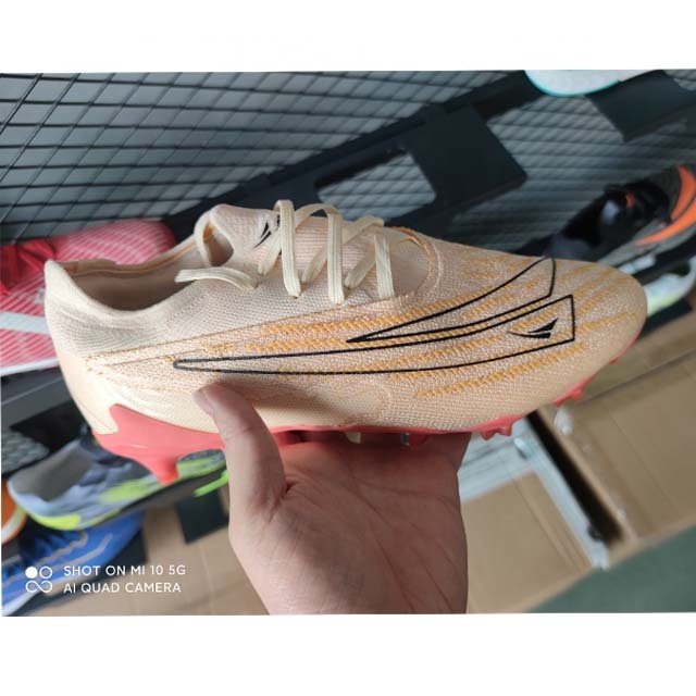 2024 Custom football shoe factory direct mens soccer boots football cleats FG football soccer shoes boots