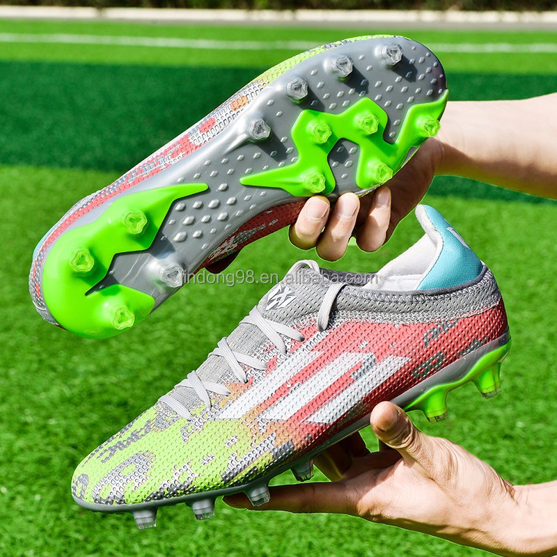 High Quality Custom Designed Mens Football Sneakers Boys Sports Soccer Boots Direct Factory Wholesale charm Retail