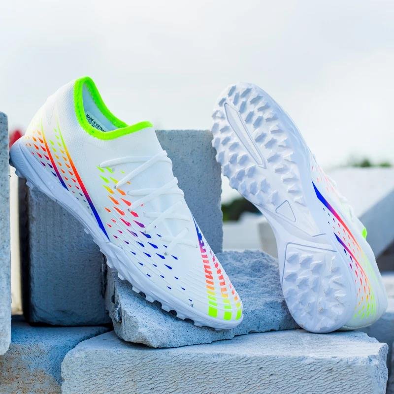 High Quality Mens Soccer Shoes TF/FG Training Football Sneakers Ultralight Non-Slip Turf Soccer Cleats Chuteira Campo