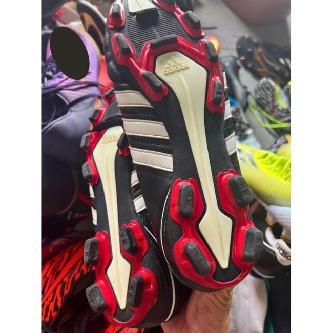 Original Branded Sport Shoes Soccer Shoes Bale Wholesale Premium Quality Training Shoes Express Delivery Worldwide