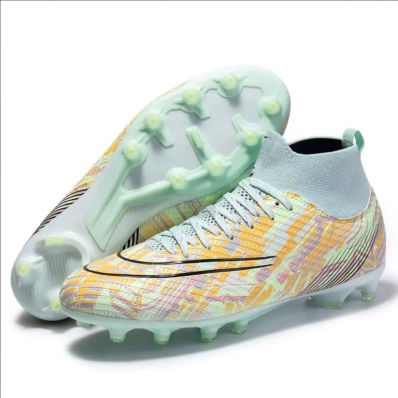Wholesale Non-slip Soccer Shoes Football Adult Training Shoes Custom Football Shoe For Men