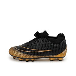 Black(studs)