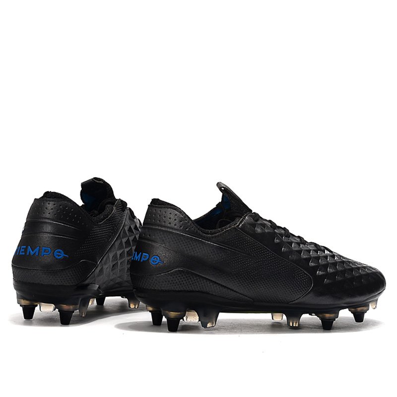 Factory Customize Brand Men Football Boots Original SG Spikes Ankle Low Top Soccer Cleats Boots