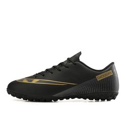black(studs)