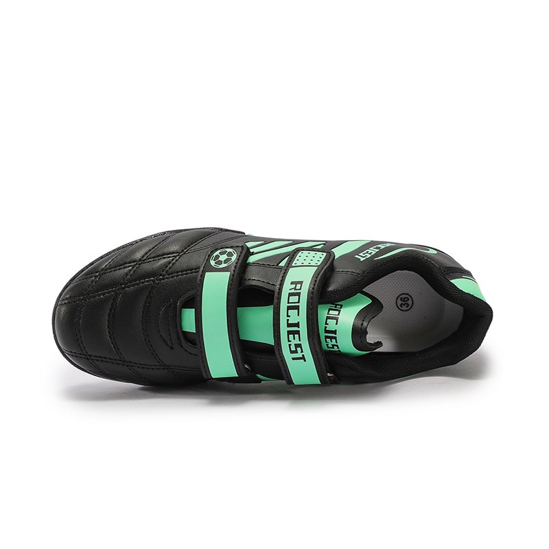 Soccer boots for boys and girls with broken nails lightweight breathable and non-slip training shoes