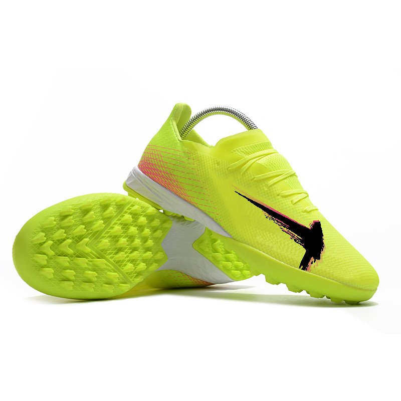 Classical Style Football Shoes International Branded Stock Soccer Shoes Sale Price Top Quality Football Soccer Boots